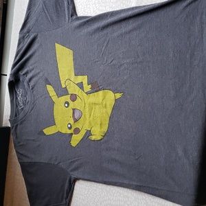 Men's Pokémon Screen Print Gray T-shirt Size M - $5 Add-on